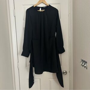 NEW Fashion Women’s Long Sleeved Black Fluid Skater Dress Size Large